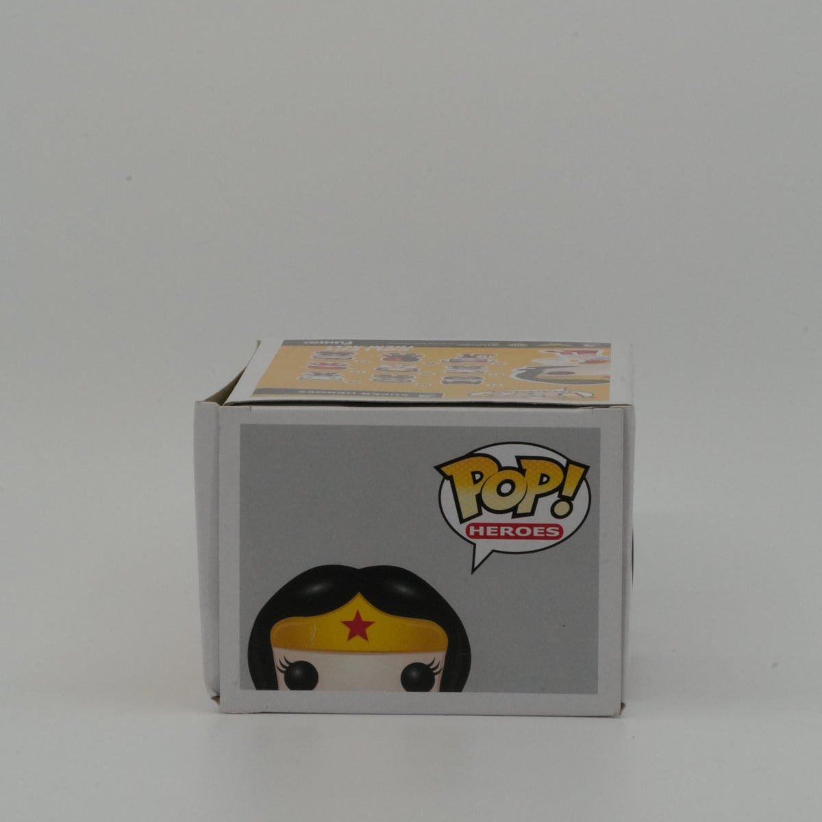 Wonder Woman #08, actual item, top view